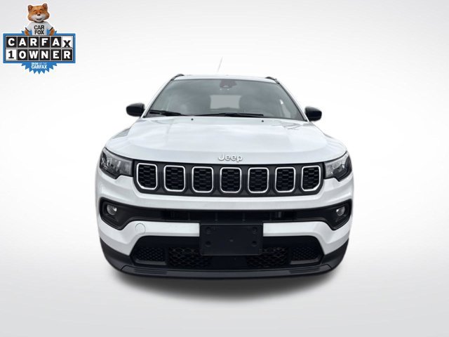 Used 2024 Jeep Compass Latitude AWD/4WD image 9