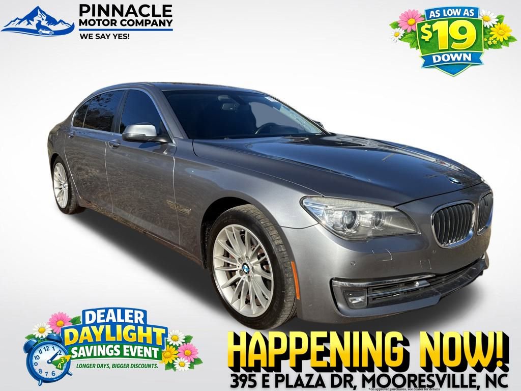 Used 2014 BMW 750Li 750Li w/ Executive Package image 1
