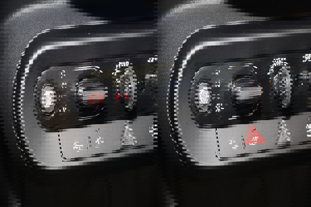 Used 2025 MINI Cooper S image 7