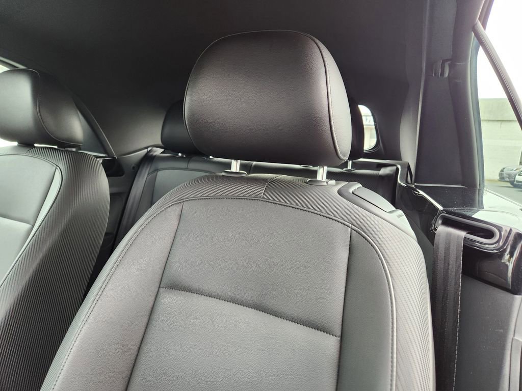 Used 2013 Volkswagen Beetle 2.5 image 11