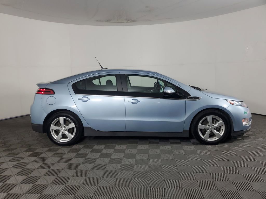Used 2013 Chevrolet Volt FWD image 3