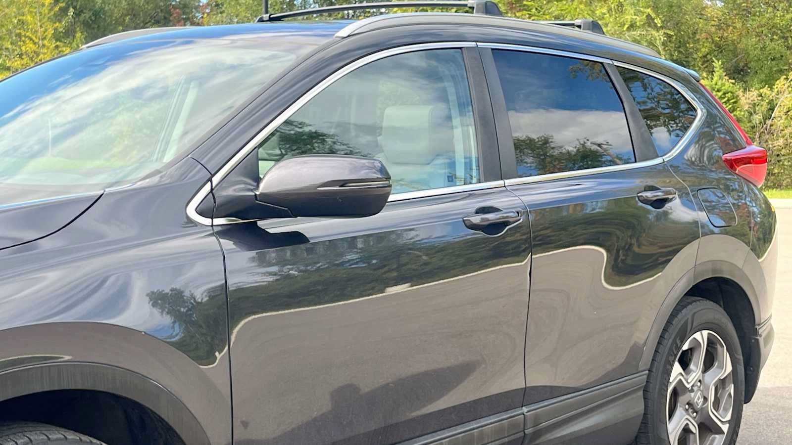 Used 2018 Honda CR-V EX-L image 17
