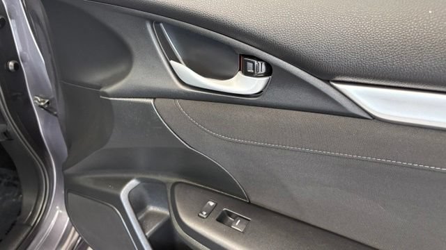 Used 2018 Honda Civic EX image 25