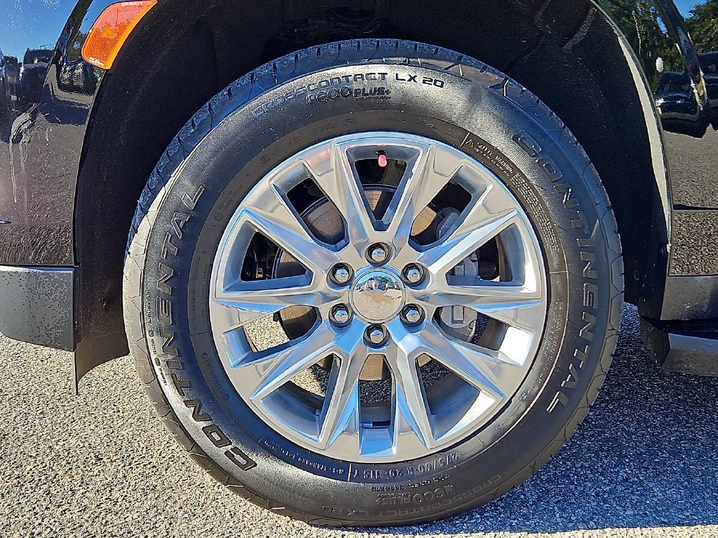 Used 2024 Chevrolet Tahoe Premier AWD/4WD image 8