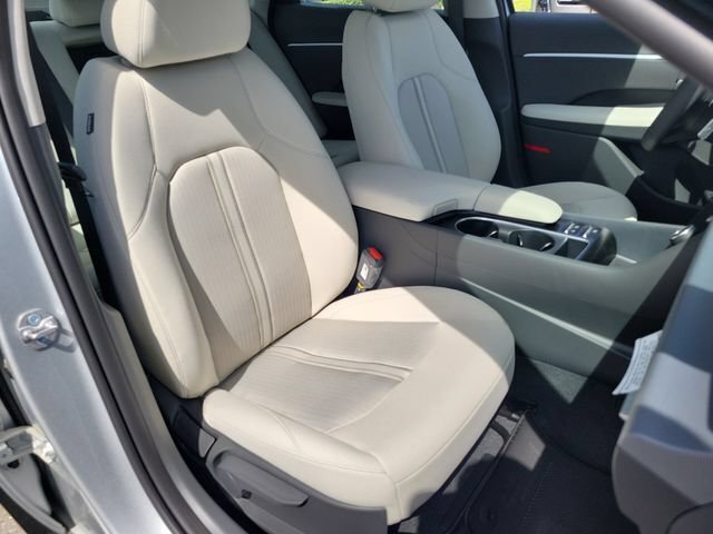 New 2026 Hyundai Sonata SEL FWD image 23