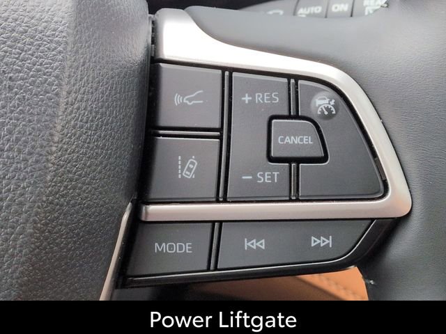 Certified 2026 Toyota Highlander Platinum AWD/4WD image 19