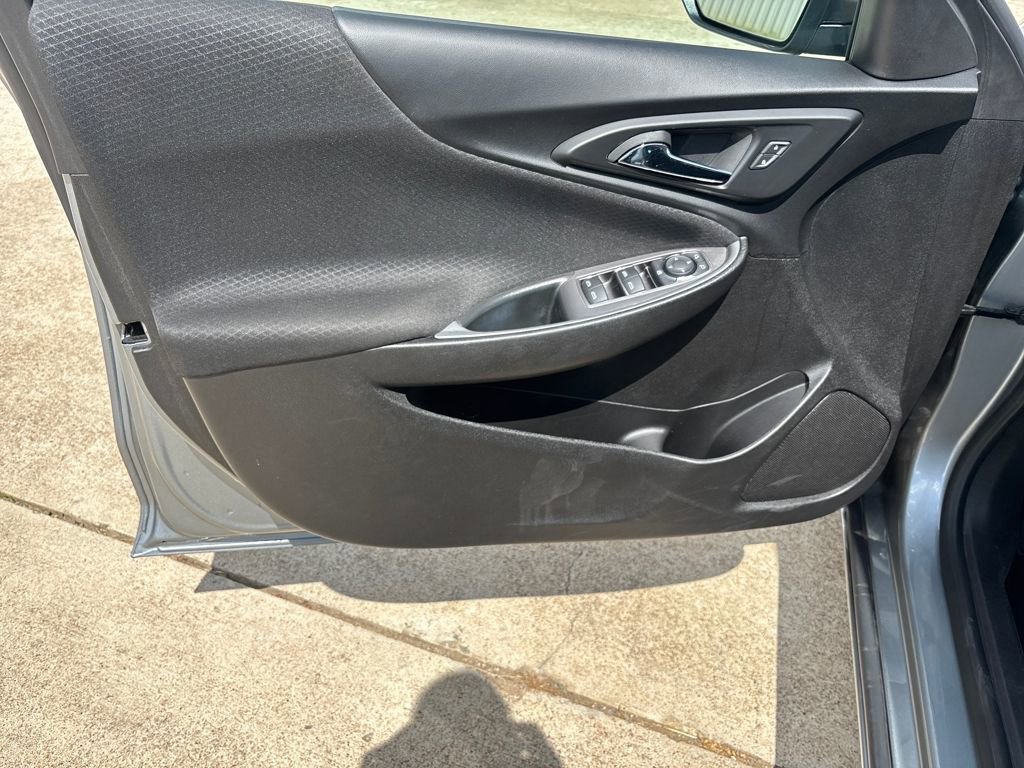 Used 2024 Chevrolet Malibu LT image 11