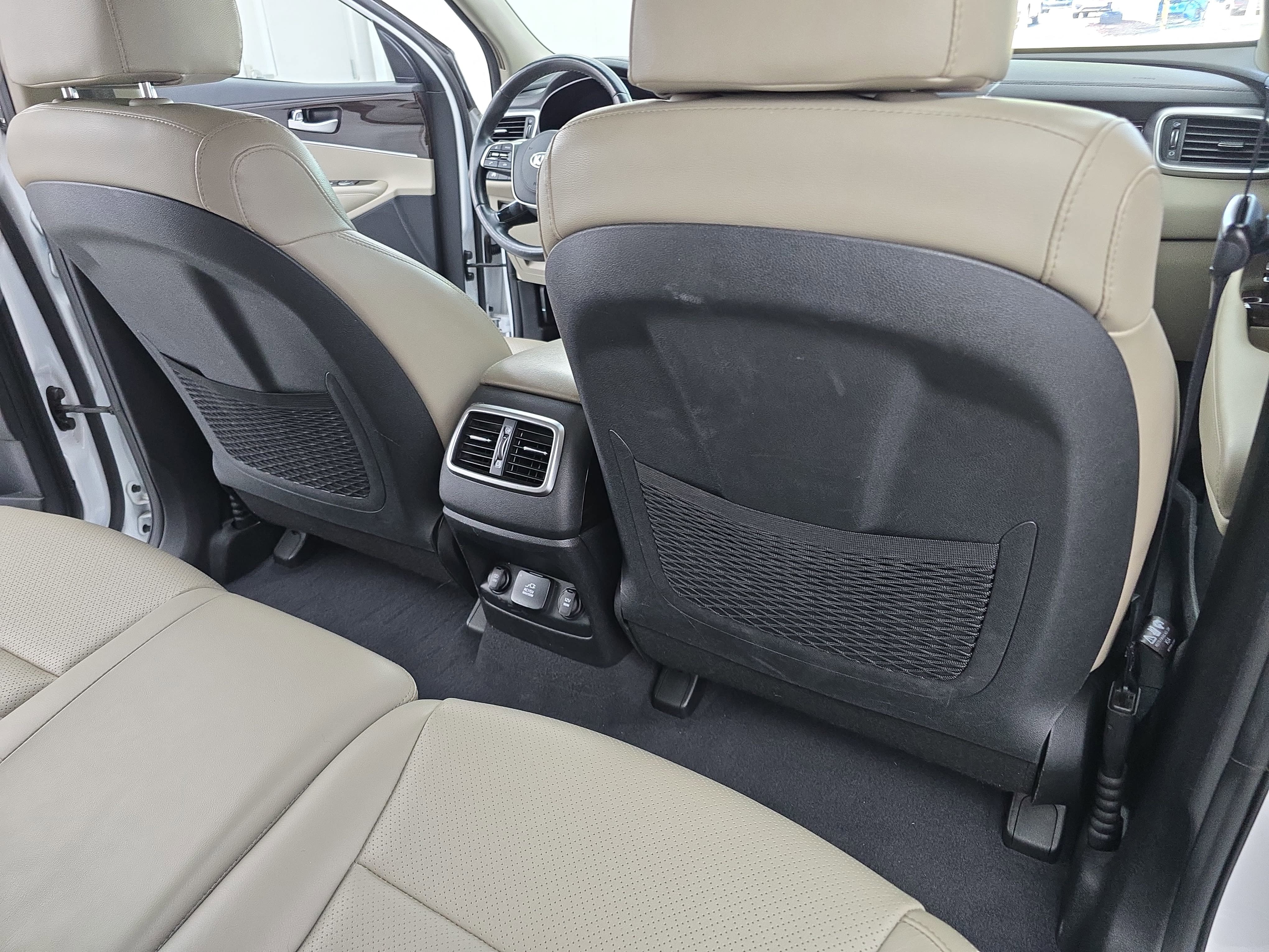 Used 2019 Kia Sorento EX w/ EX Touring Package FWD image 11