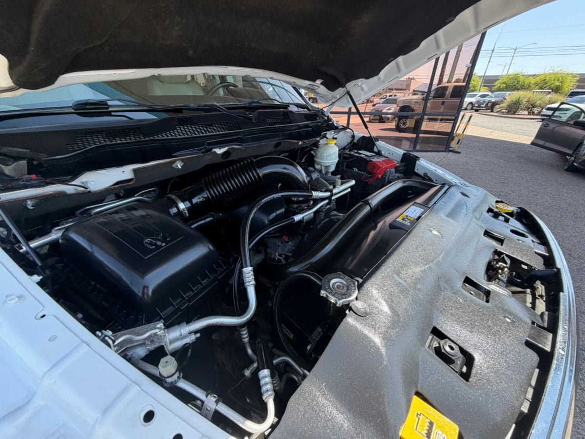 Used 2016 RAM 1500 Laramie w/ Convenience Group AWD/4WD image 31