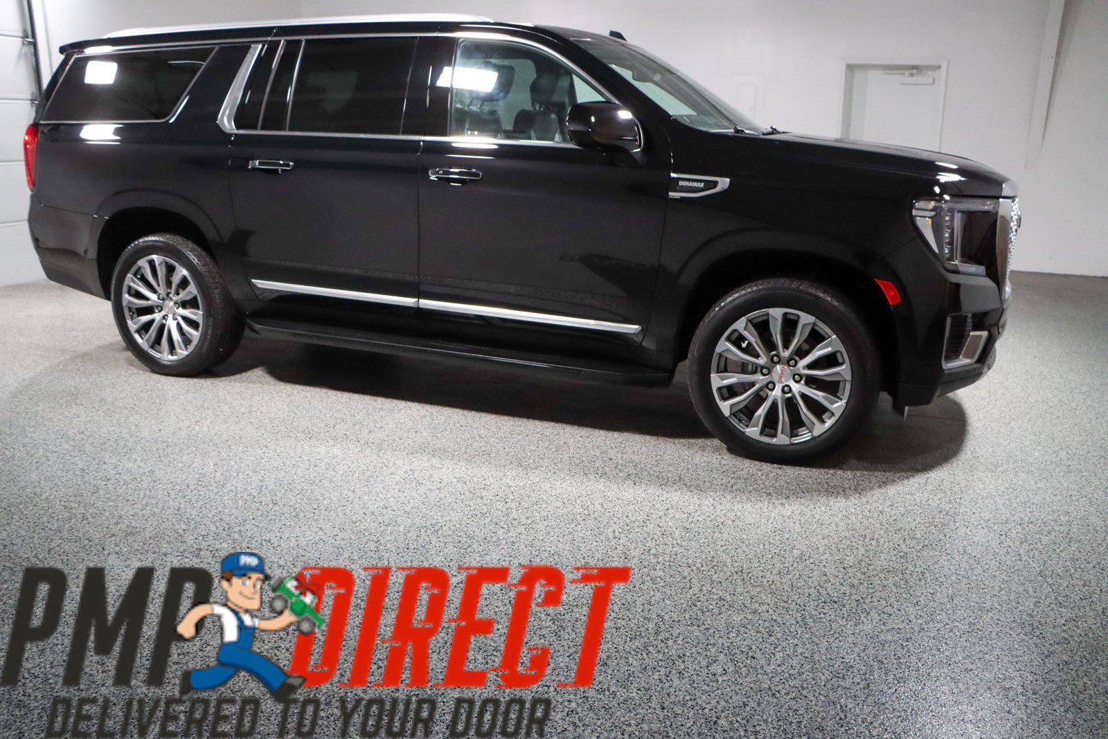 Used 2023 GMC Yukon XL Denali AWD/4WD image 6