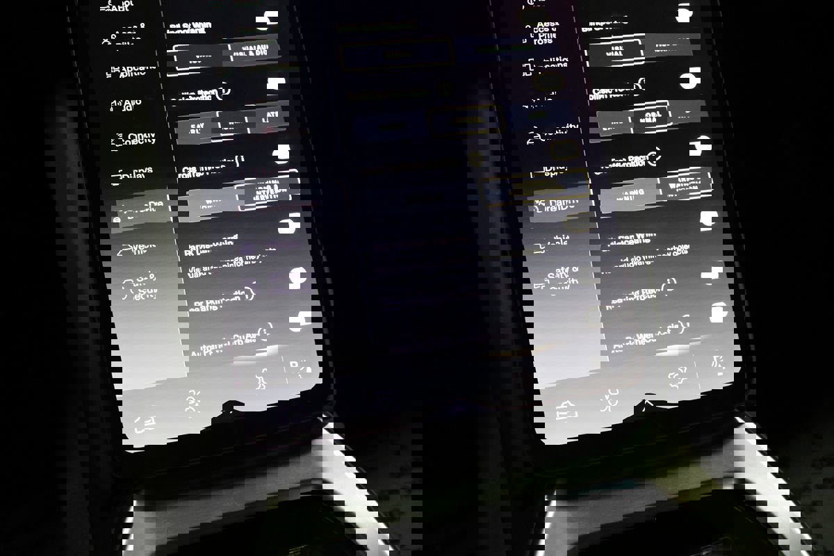 Used 2023 Lucid Air Pure image 13