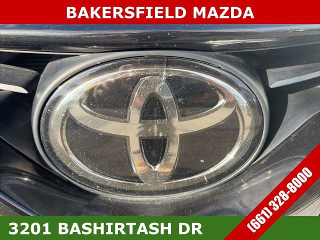Used 2023 Toyota Camry SE image 9