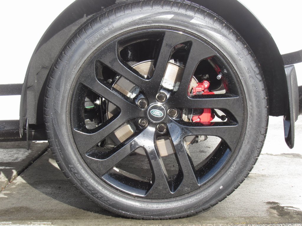 Used 2023 Land Rover Range Rover Evoque R-Dynamic SE image 36