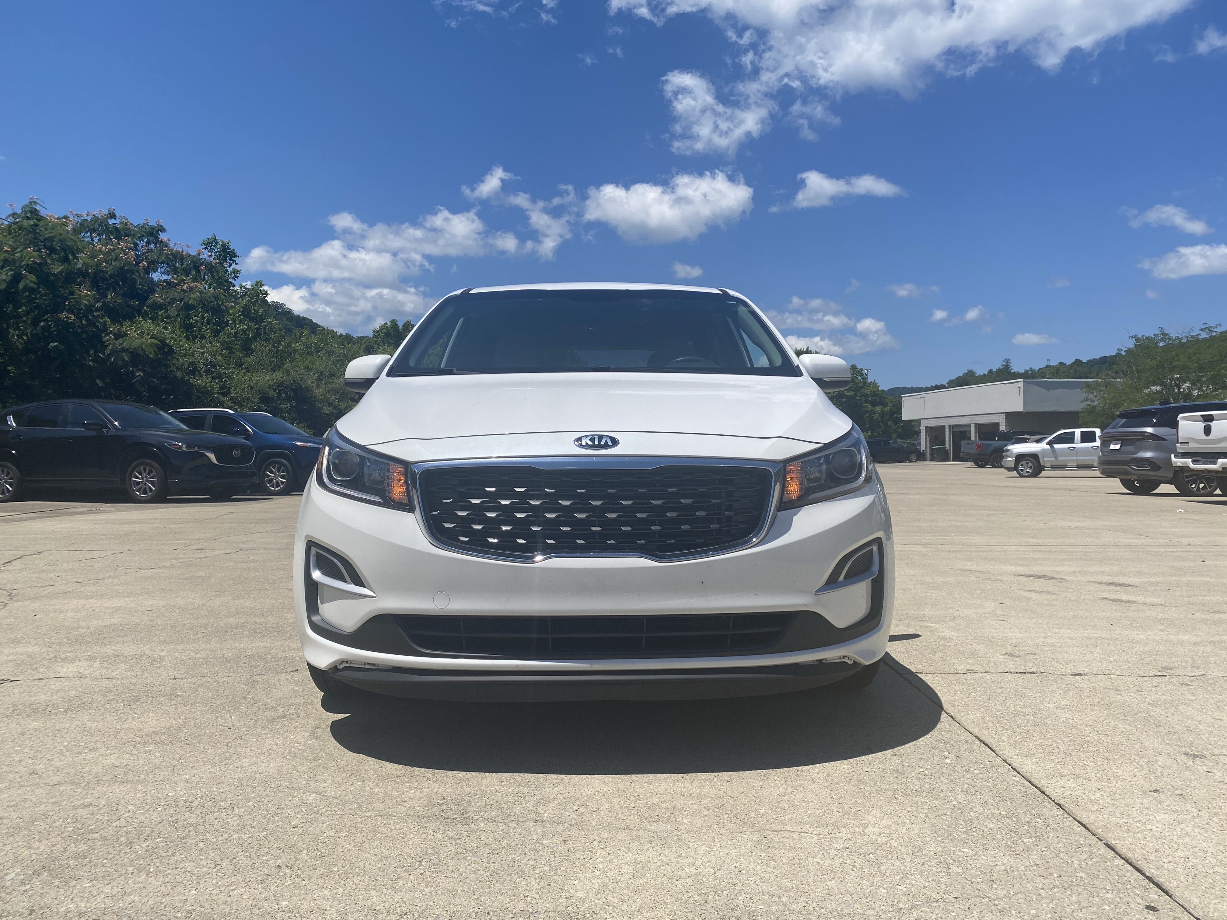 Used 2021 Kia Sedona LX FWD image 16