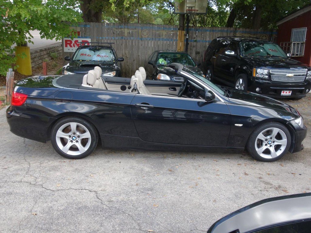 Used 2013 BMW 335i Convertible image 10