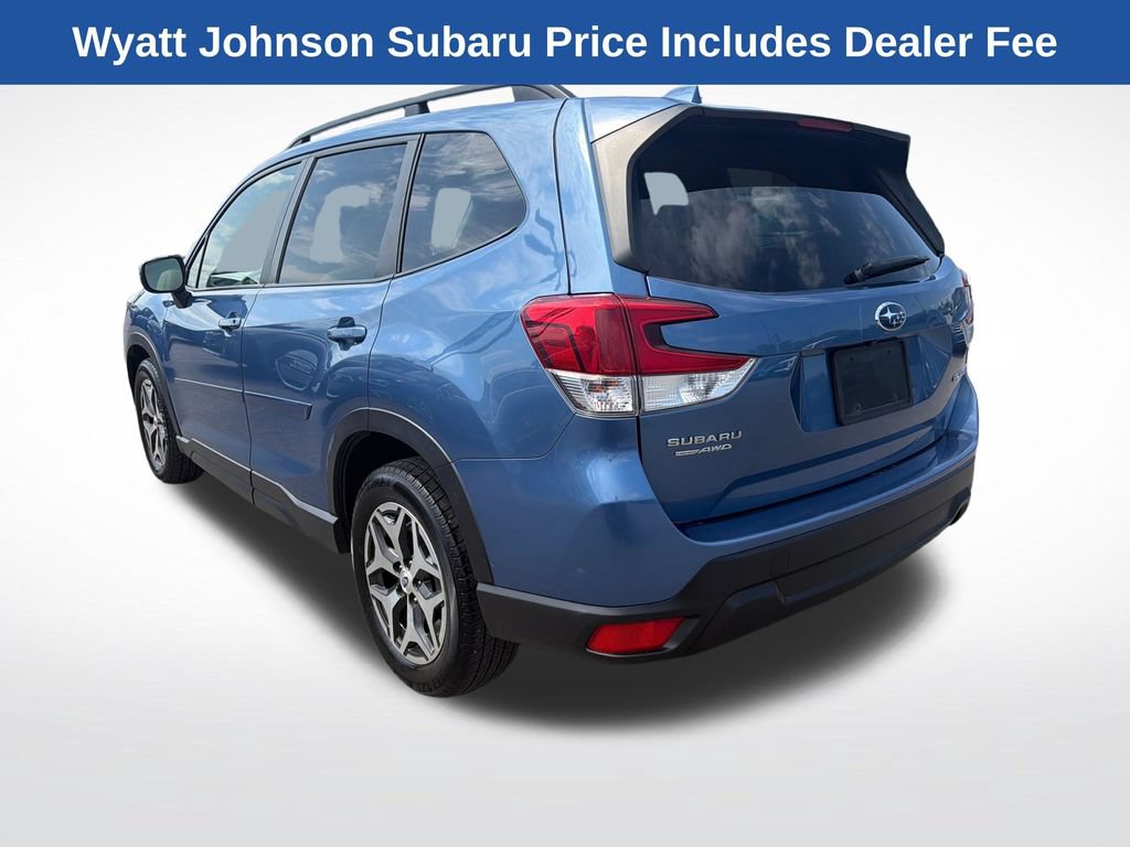 Used 2020 Subaru Forester Premium AWD/4WD image 7