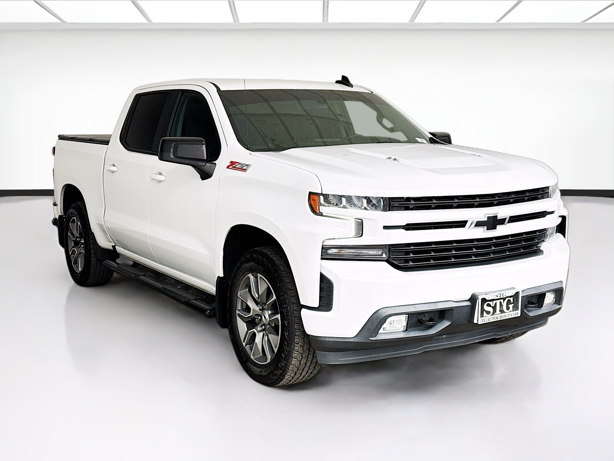 Used 2022 Chevrolet Silverado 1500 RST w/ Z71 Off-Road Package AWD/4WD image 3