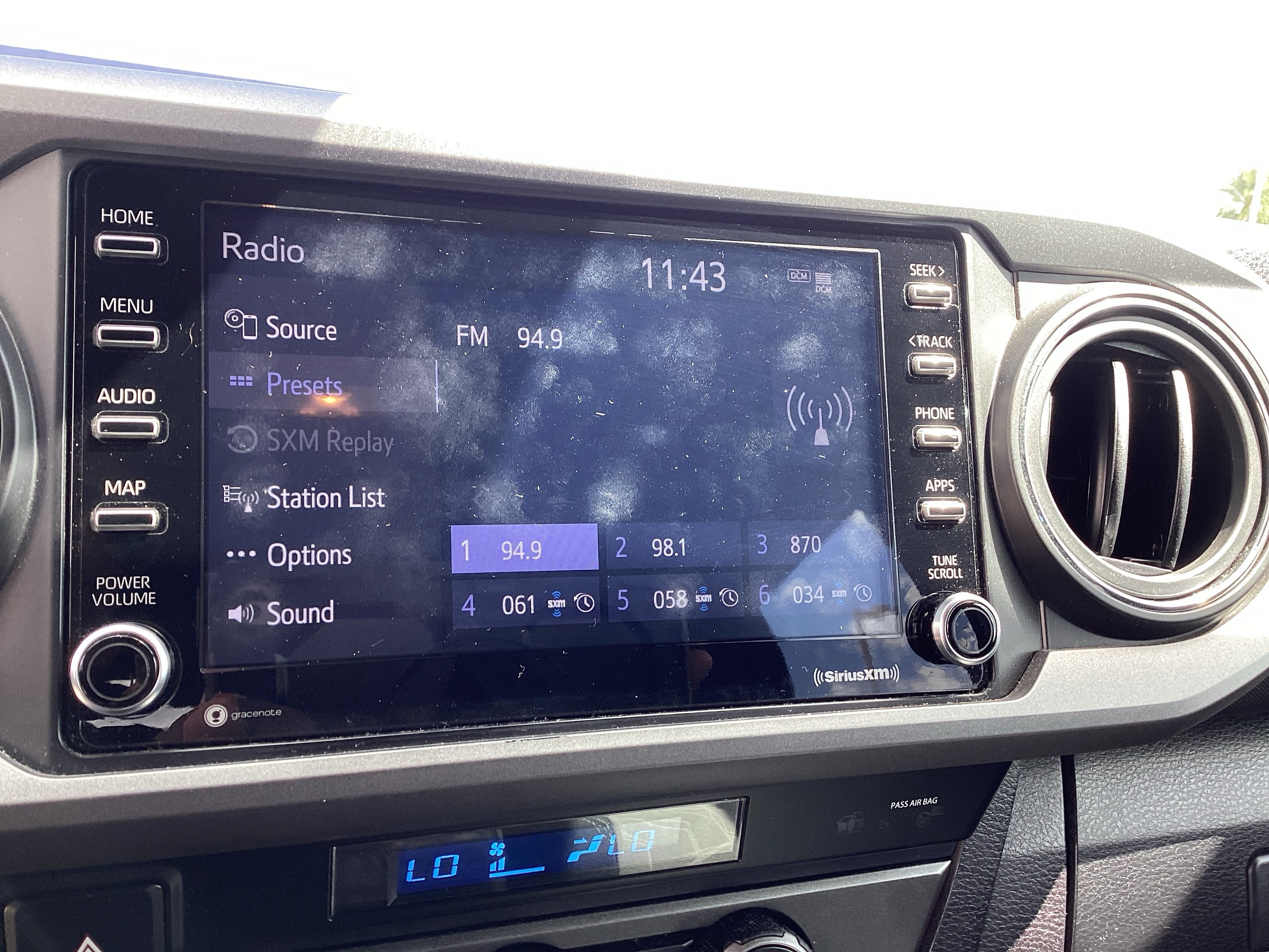 Used 2023 Toyota Tacoma TRD Off-Road AWD/4WD image 17