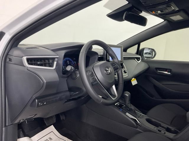 Used 2026 Toyota Corolla SE FWD image 14