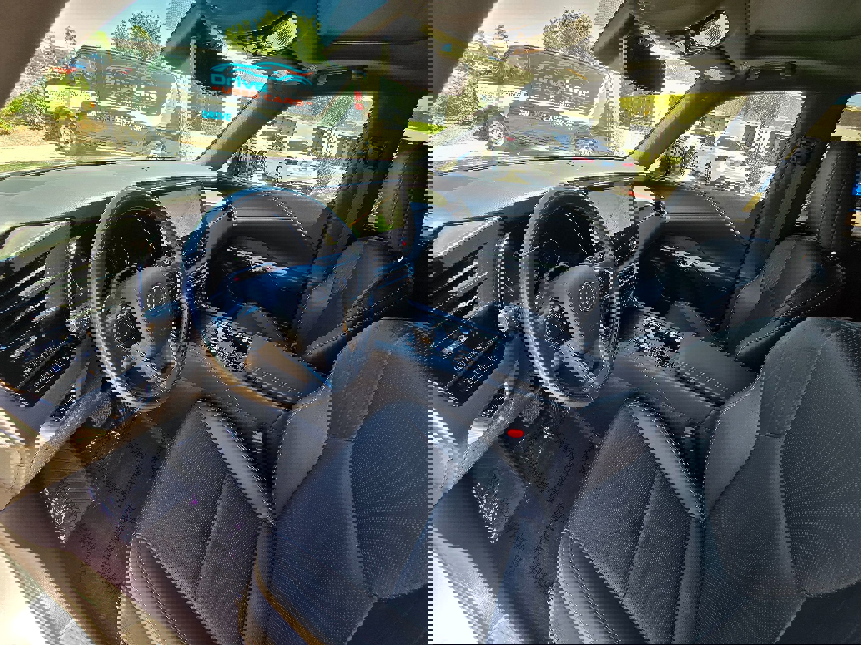 Used 2024 Lexus RX 350 w/ Convenience Package image 20