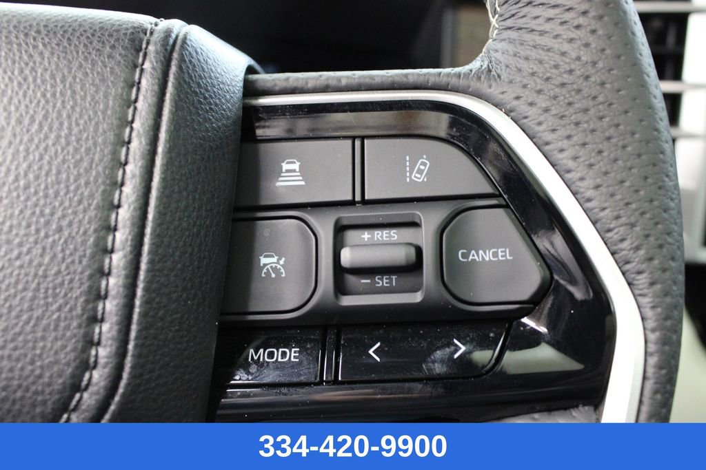 Used 2025 Toyota Sequoia Capstone image 28