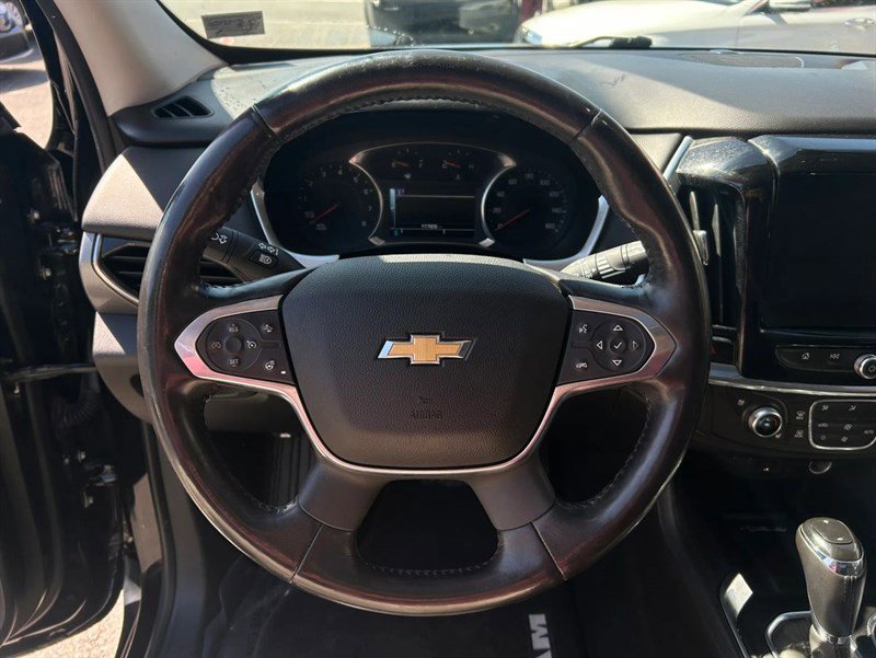 Used 2018 Chevrolet Traverse Premier AWD/4WD image 10