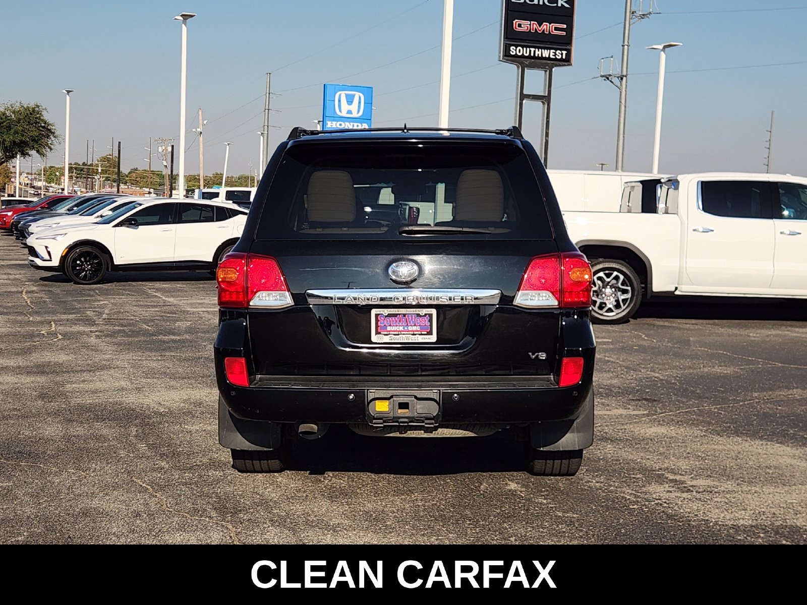 Used 2013 Toyota Land Cruiser AWD/4WD image 8