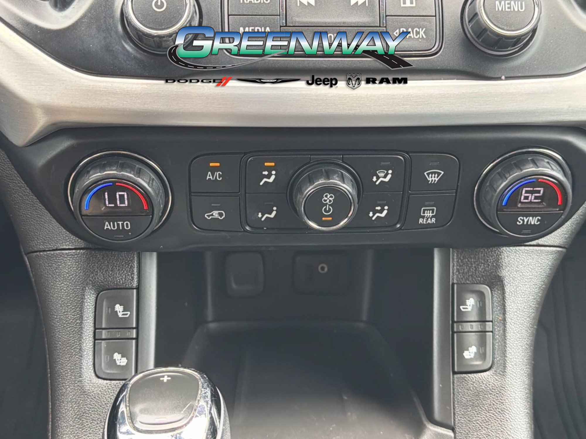 Used 2019 GMC Acadia SLT w/ LPO, Floor Liner Package FWD image 24
