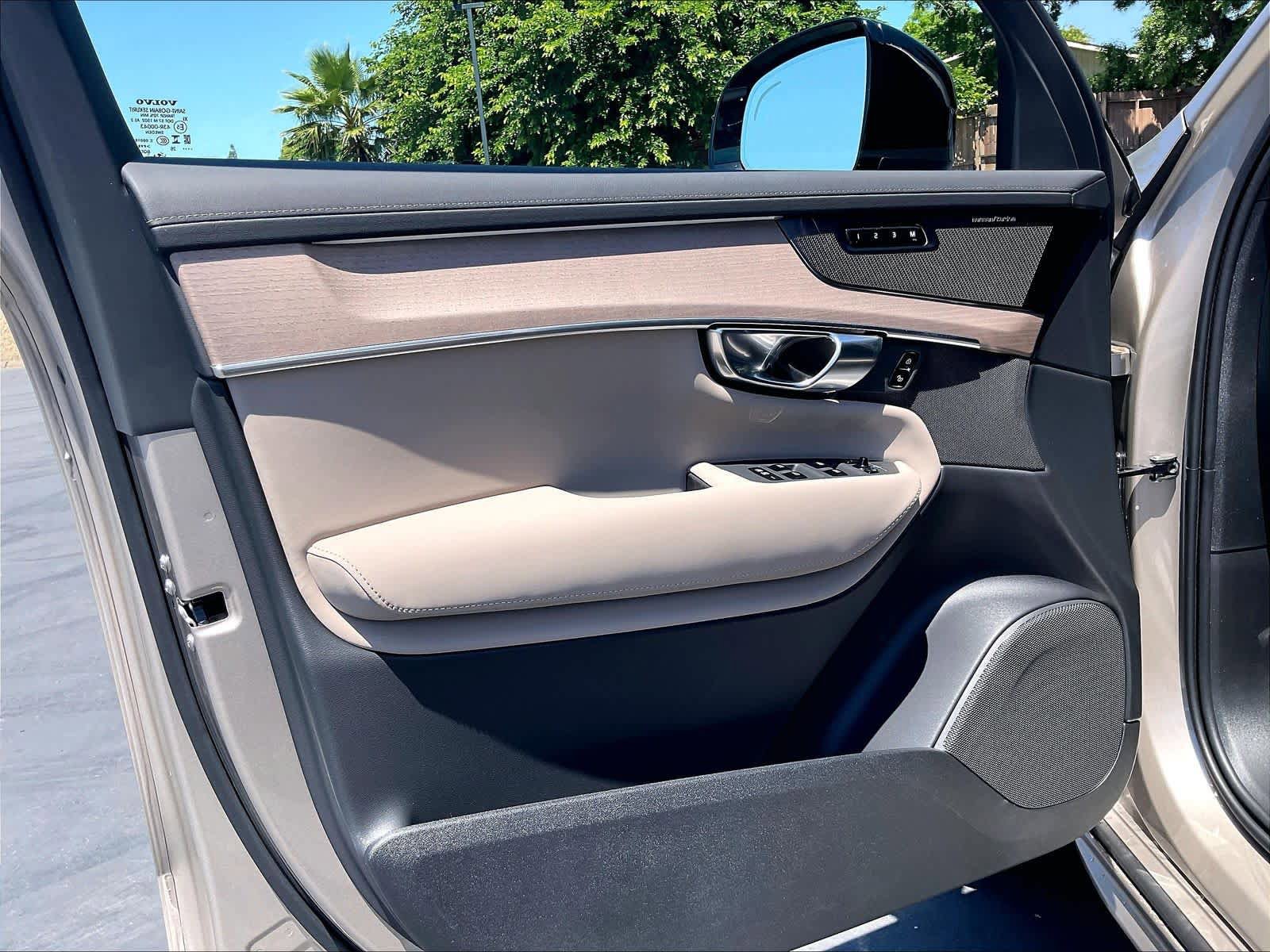 New 2026 Volvo XC90 B6 Ultra AWD/4WD image 24