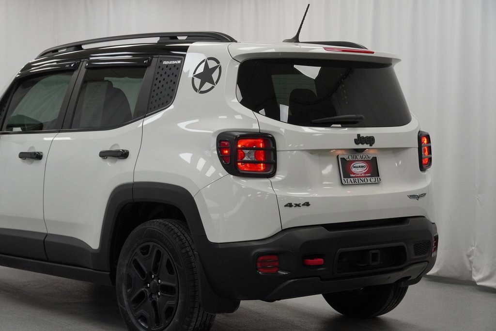 Certified 2017 Jeep Renegade Trailhawk image 13
