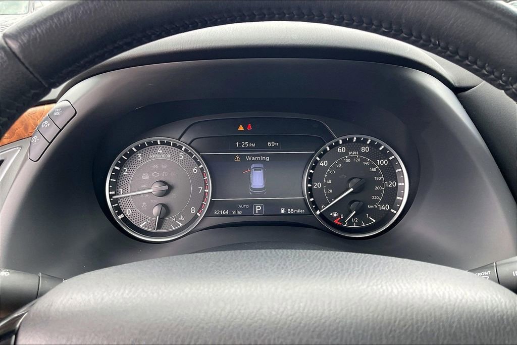 Used 2023 Nissan Armada SL w/ Cargo Package image 18