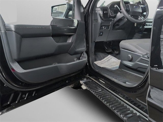 Used 2022 Ford F150 XL w/ STX Appearance Package image 8