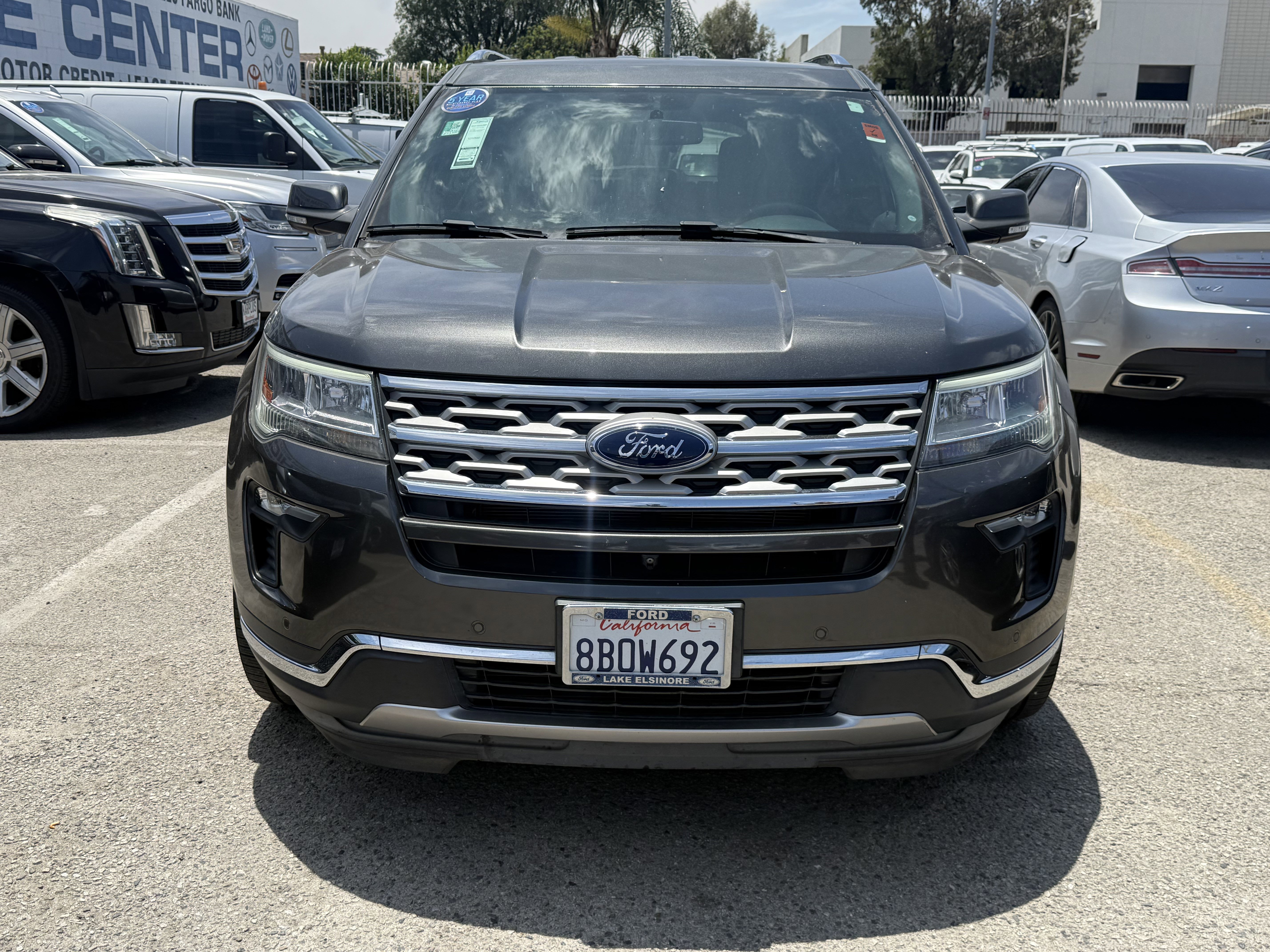 Used 2018 Ford Explorer Limited FWD image 3