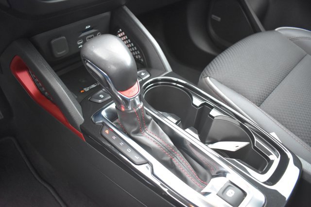 Used 2023 Chevrolet TrailBlazer RS w/ Sun and Liftgate Package image 29