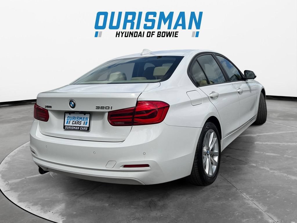 Used 2016 BMW 320i xDrive Sedan AWD/4WD image 6
