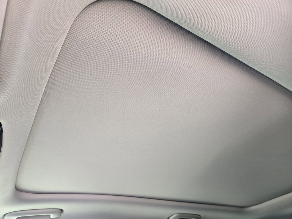 New 2025 Kia Sorento S w/ Panoramic Sunroof Package image 18