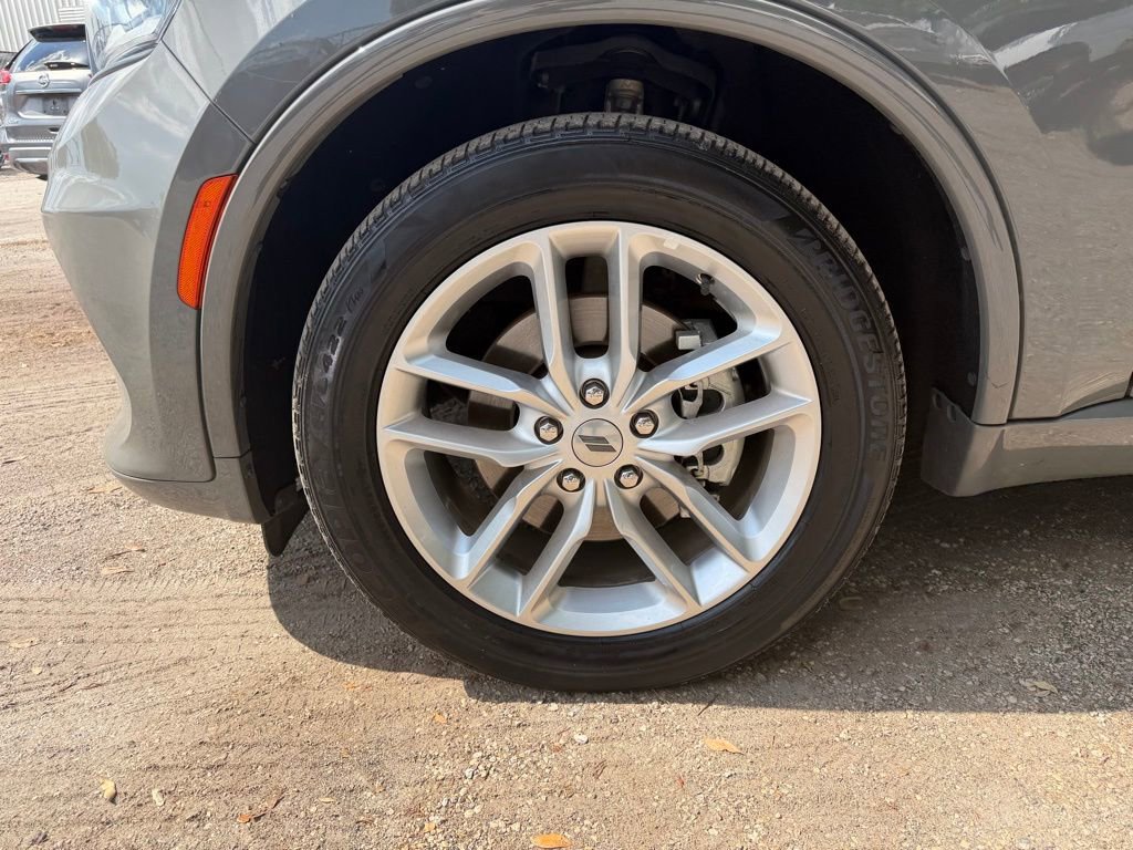 Used 2024 Dodge Durango GT AWD/4WD image 9