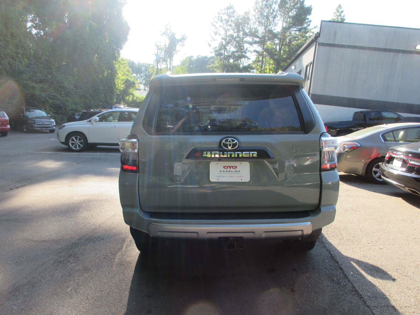 Used 2023 Toyota 4Runner TRD Off-Road Premium w/ Moonroof Package AWD/4WD image 6