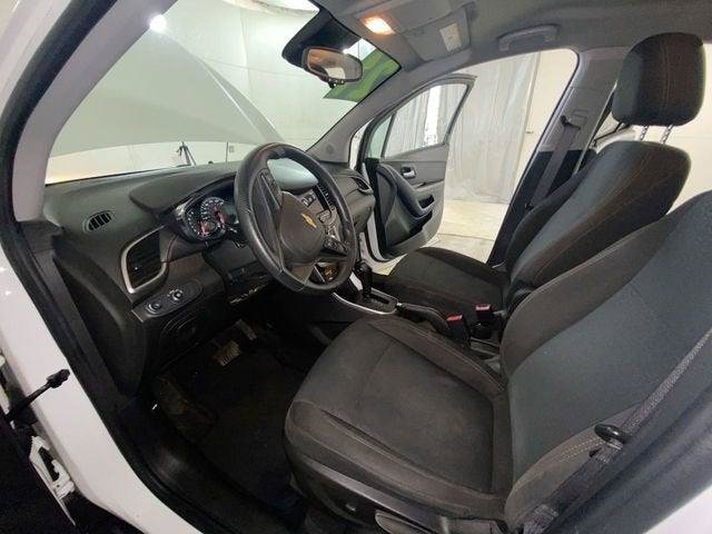 Used 2021 Chevrolet Trax LS w/ Tint and Cruise Package FWD image 26