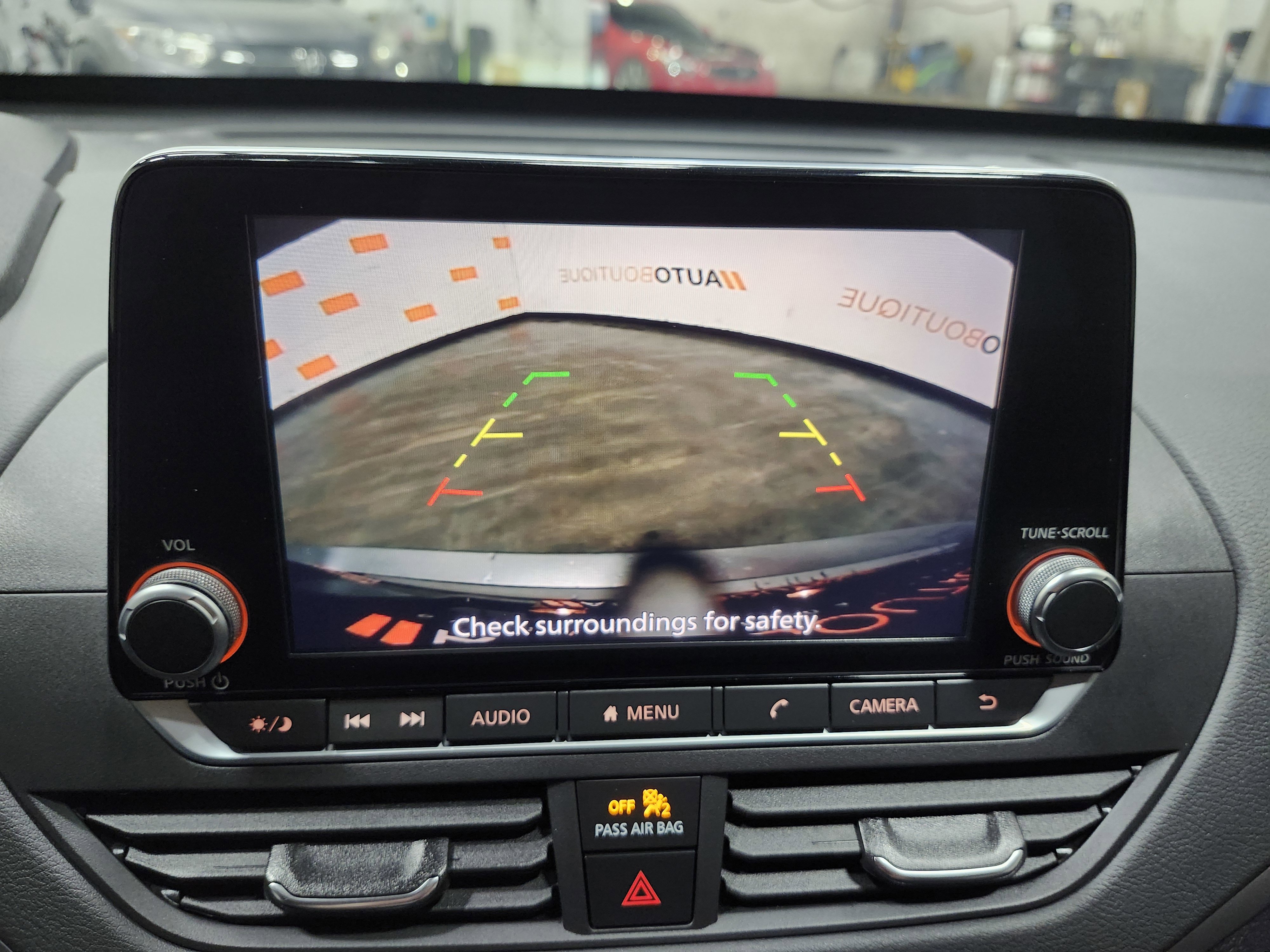 Used 2022 Nissan Altima 2.5 SV image 2