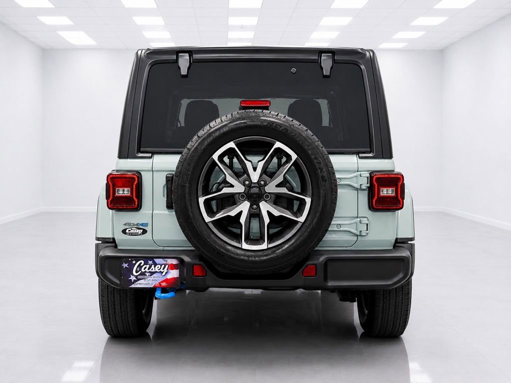 Used 2024 Jeep Wrangler Unlimited AWD/4WD image 9