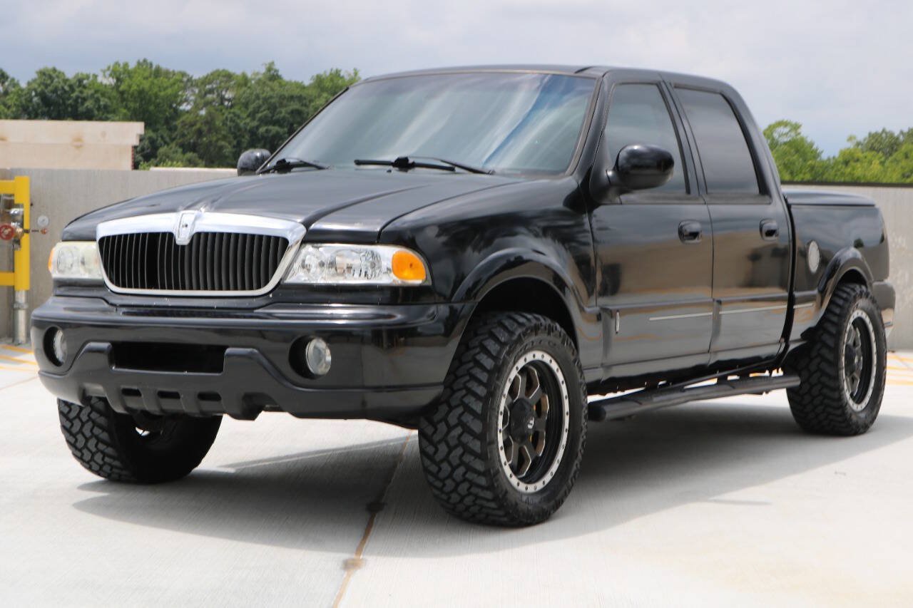 Used 2002 Lincoln Blackwood RWD image 24