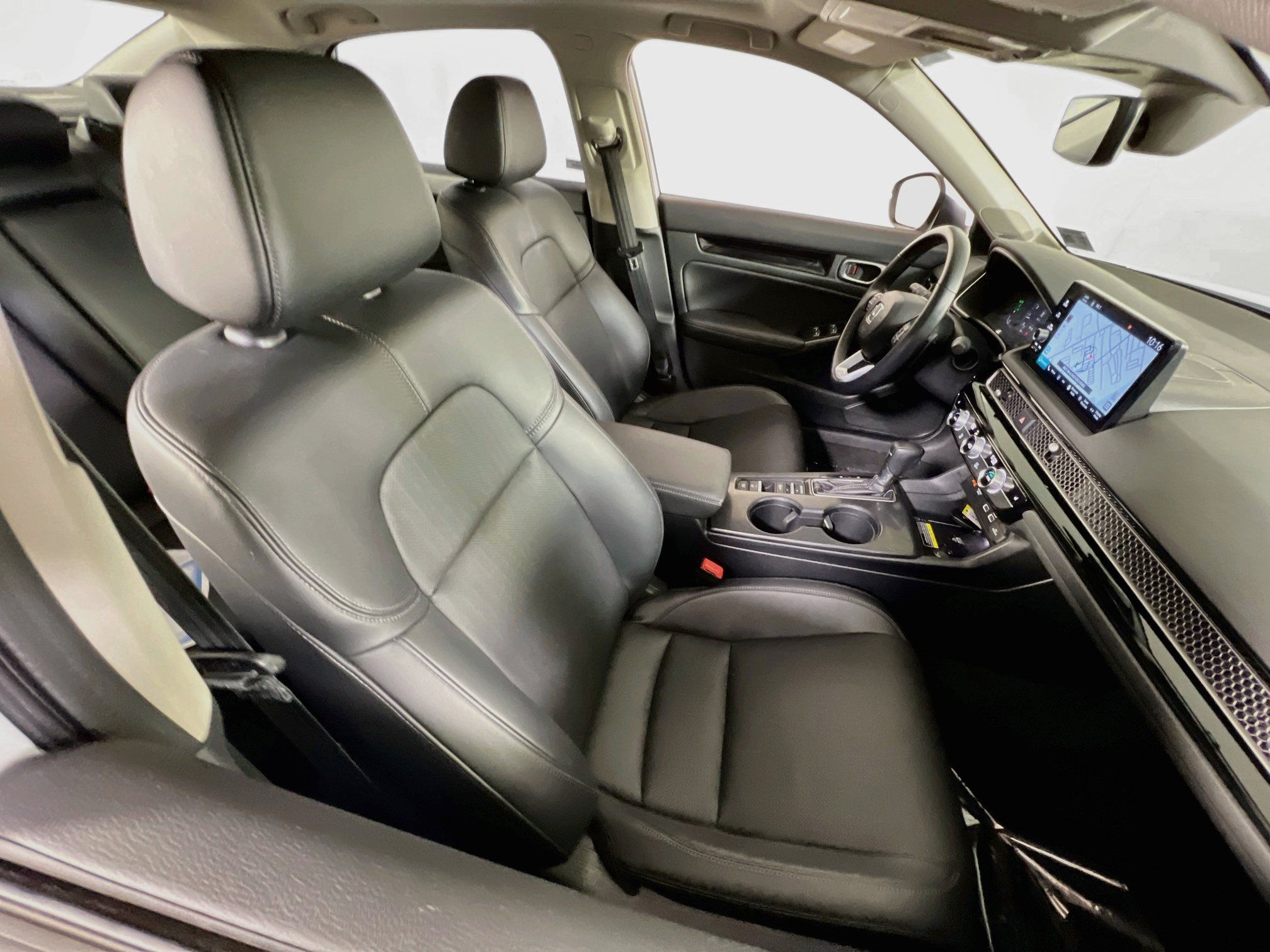 Used 2023 Honda Civic Touring image 28