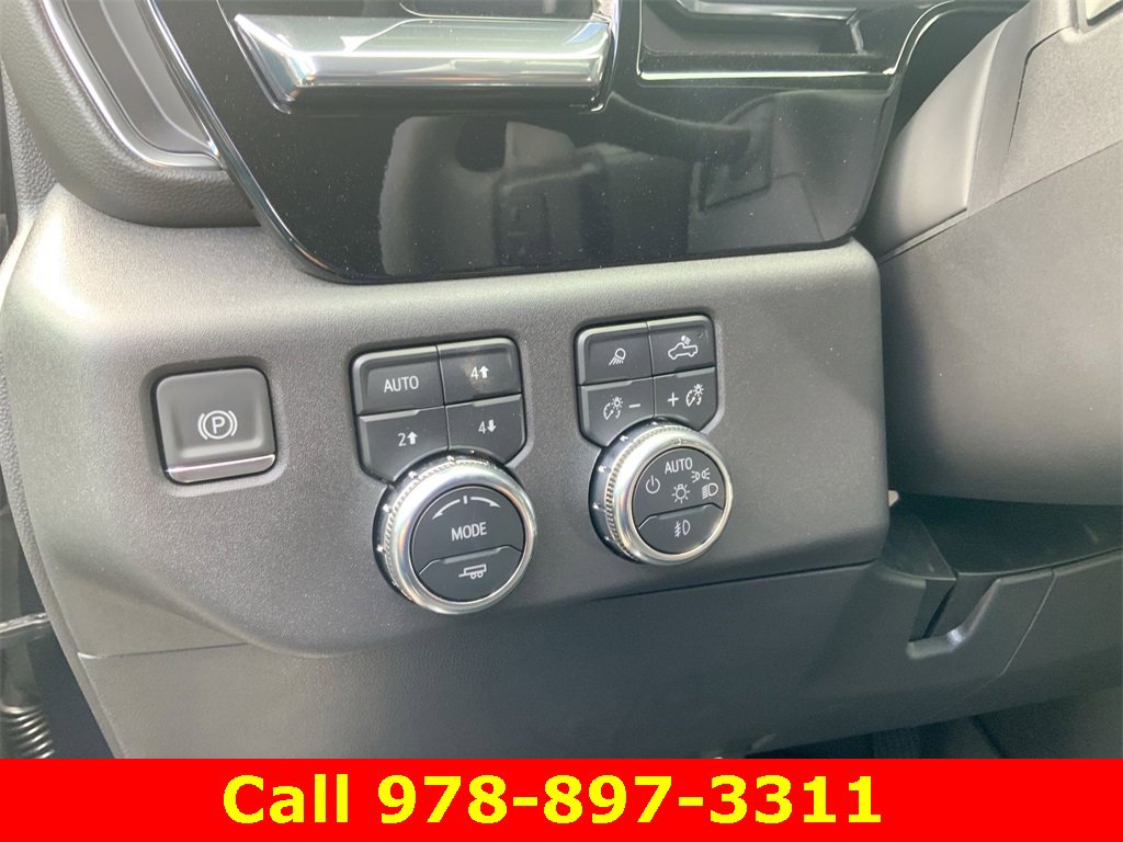 New 2025 GMC Sierra 1500 Elevation w/ Elevation Premium Package image 18