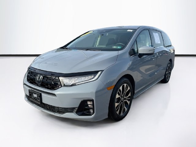 Certified 2025 Honda Odyssey Elite image 3
