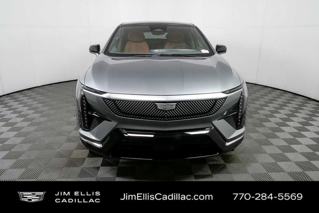 New 2026 Cadillac Optiq Luxury 2 RWD image 36