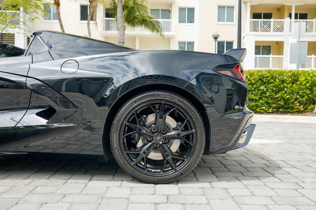 Used 2020 Chevrolet Corvette Stingray Premium Conv w/ 3LT Preferred Equipment Group RWD image 16