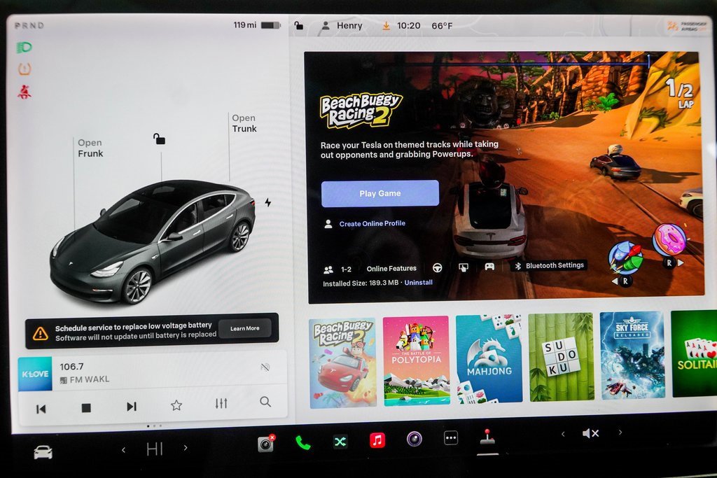 Used 2019 Tesla Model 3 Mid Range image 25