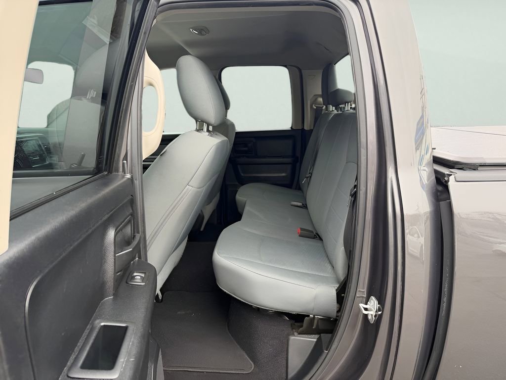 Used 2015 RAM 1500 Tradesman image 28