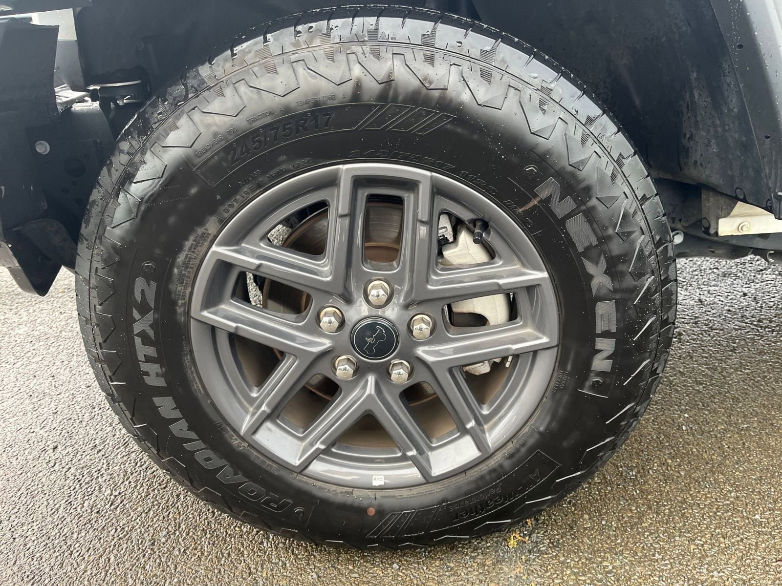 Used 2025 Jeep Wrangler Sport S image 29